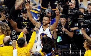 Potop LeBrona i društva: Golden State Warriorsi su novi prvaci